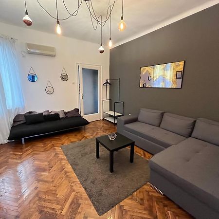 Two Bedroom Apartment Near Slavija Square Белград Екстериор снимка