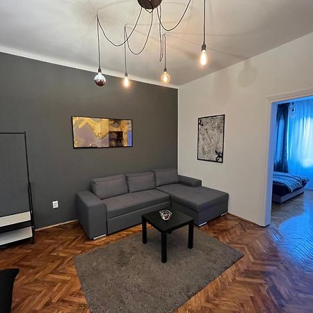 Two Bedroom Apartment Near Slavija Square Белград Екстериор снимка